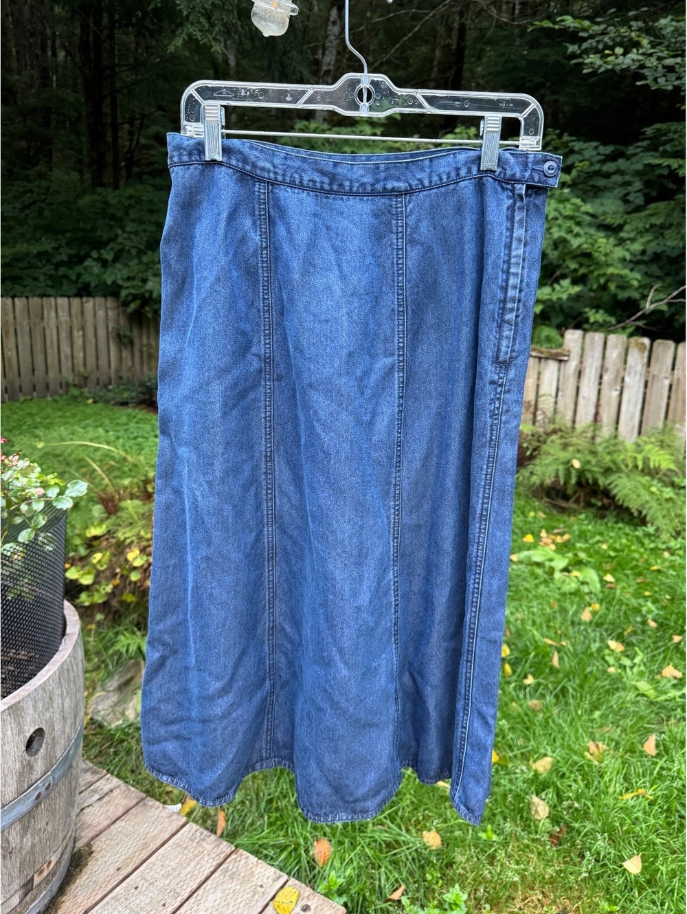L.L.Bean Women's Blue Denim Midi Skirt Size 10